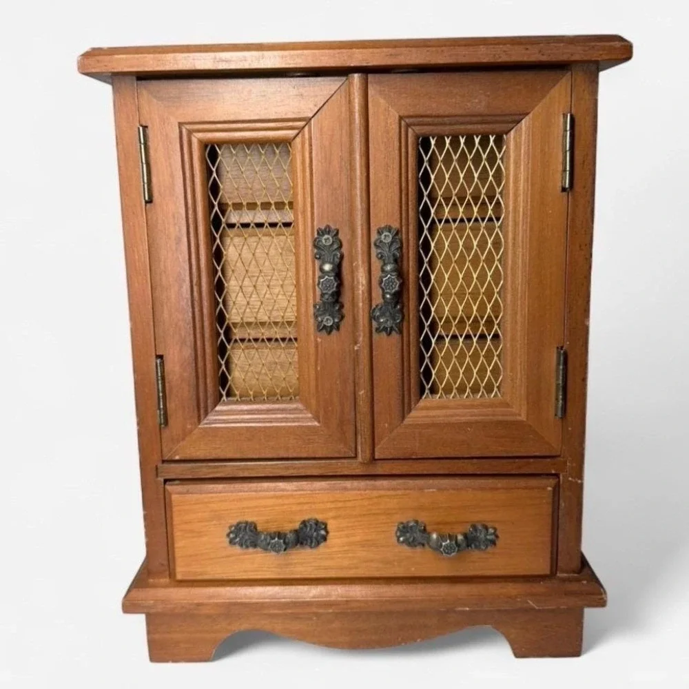 Vintage Music Jewelry Armoire Brown Wood Mesh Doors MCM Cottagecore‎ Grandmacore